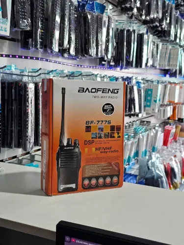 R$150 Rádio comunicador. Dinheiro ou Pix 