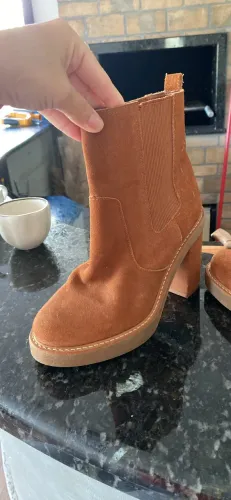 Bota Arezzo 