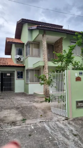 Linda casa 3qts 1 suíte no Lebret