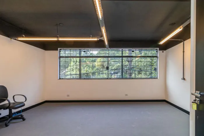 Sala comercial na Largo Nossa Senhora do Bom Parto, 60 - Sala 7 22 m²