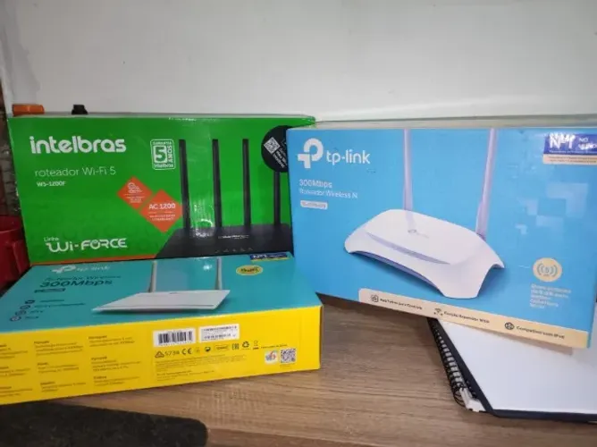 Kit Três Roteadores TP-Link e Intelbras