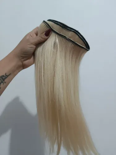 Tela de mega hair loiro 100 gramas 40 centímetros