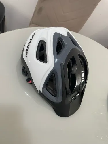 Capacete de ciclismo BTWIN 