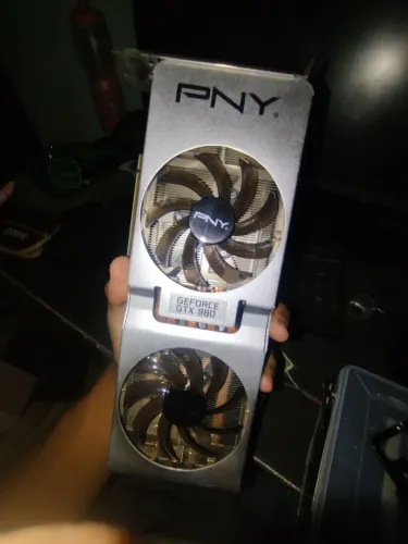 placa gtx 980 pny XLR8