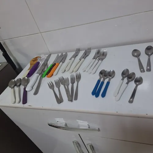 Talheres variados