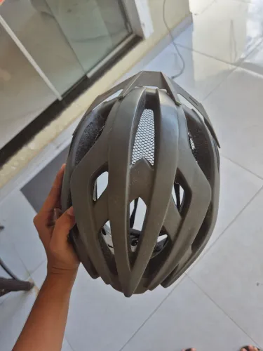 CAPACETE FIRST PEQUENO/MEDIO 