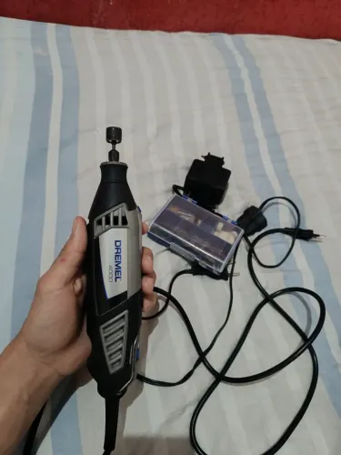 Micro retifica Dremel 4000