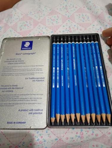 Lápis graduado para desenho
