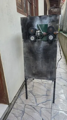 Máquina de fazer vareta