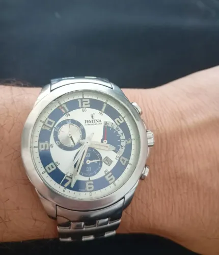 Relógio Festina F16298 - Suiço!