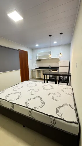 Kitnet mobiliada e sem custo extra