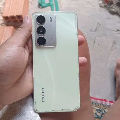 Realme C75