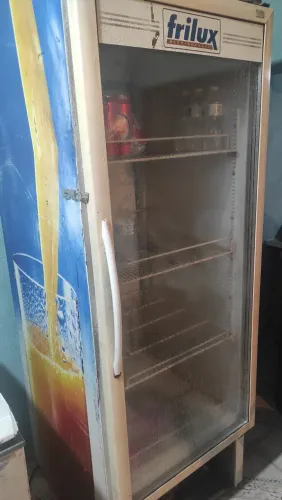 Expositor de bebidas vertical Frilux 410L