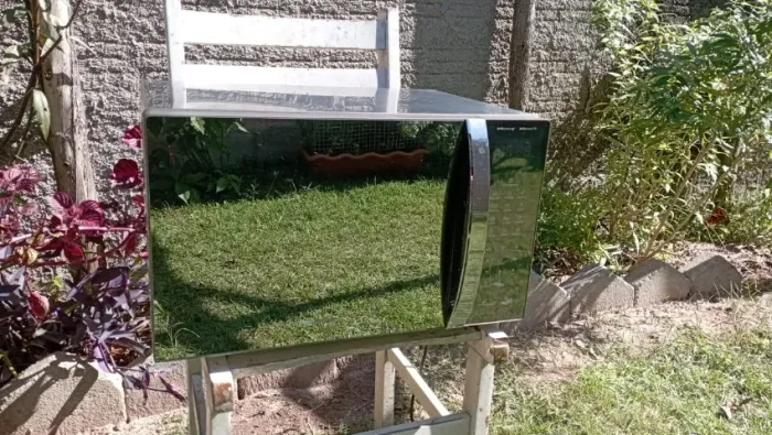 Microondas Panasonic NN - ST67LS