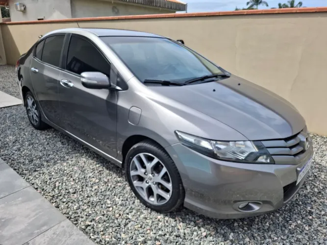 Honda City Sedan EXL 1.5 Flex 16V 4P Aut. 2011