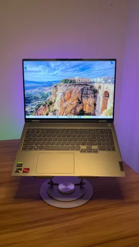 Notebook GAMER - RTX 3060 6GB + Ryzen 7 5800H + 16GB DE RAM + tela 2.5 K