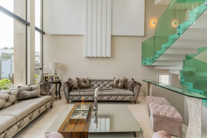 Casa no Costa Ferrara, 03 Suítes, 05 Vagas, Piscina Privativa no Rooftop, Cascatinha, Curi