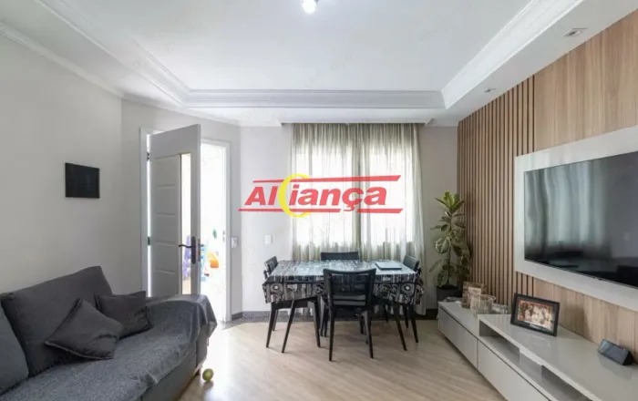 CASA À VENDA EM CONDOMINIO FECHADO - SÃO PAULO / 180m² / 3 SUÍTES / 2 VAGAS