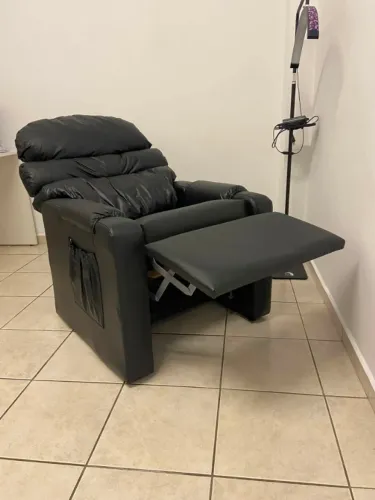 Poltrona reclinável