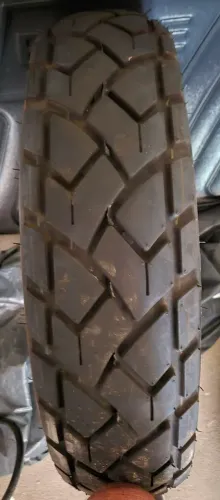 Pneu 110/90-18