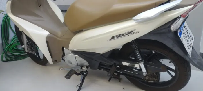 Honda biz 2023