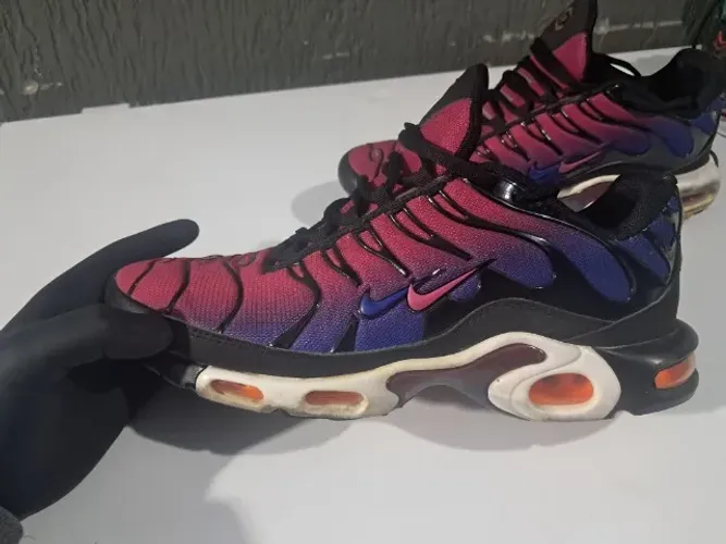 Tênis nike tn barcelona rp 