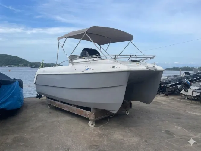 Catamarã 18 pés direto com o proprietário
