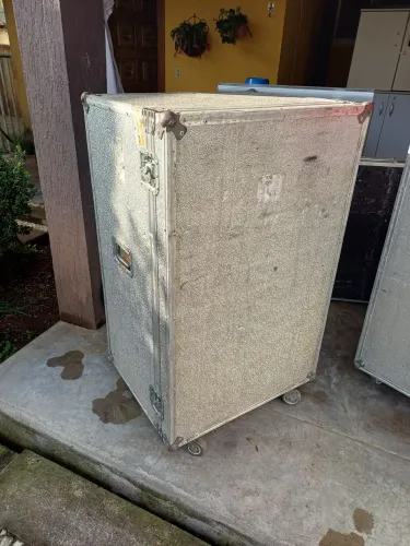 Cases com rodas