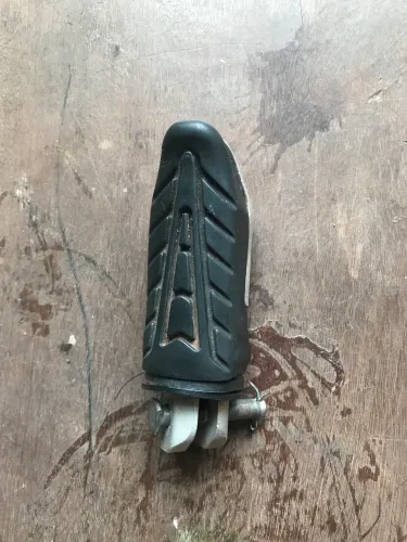 Pedaleira moto fan 160 2018