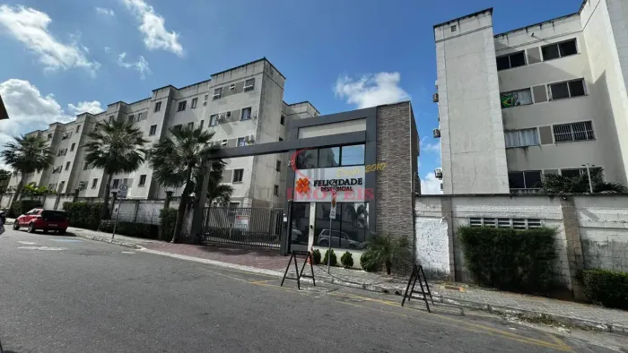 Imóvel para venda possui 44 metros quadrados com 2 quartos em Rachel de Queiroz - Fortalez