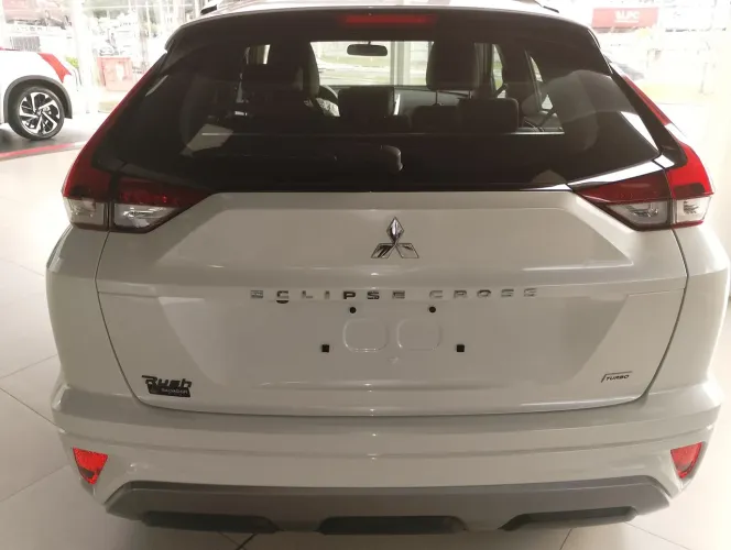 Mitsubishi Eclipse Cross Rush 1.5 16V 165cv Aut. 2026