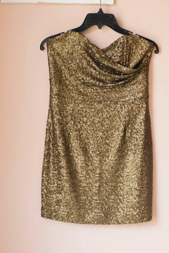 Vestido De Festa, Tomara Que Caia, Com Paetês / Lantejoulas