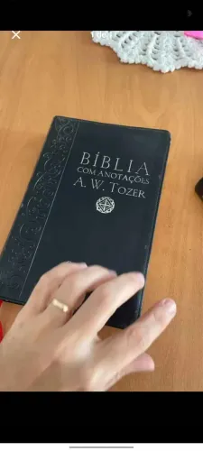 Bíblia com anotações de A.w Tozer