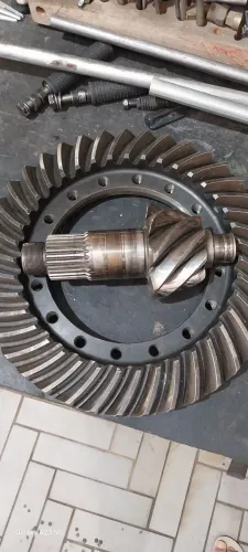 Coroa e peão 8/39 mb 1113/1214.....