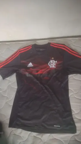 Camisa do Flamengo no valor de R$ 50