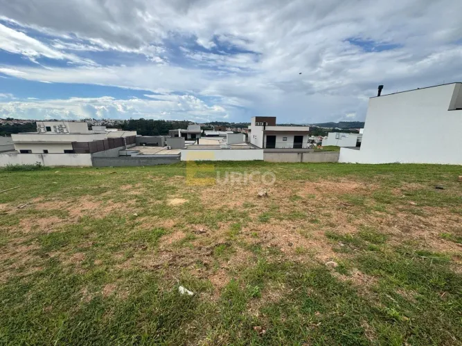Terreno em Condomínio à venda no Condomínio Residencial Colline Di Parma em Valinhos/SP