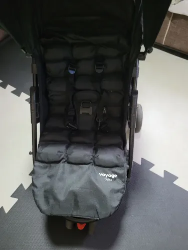 Carrinho de bebê Voyage