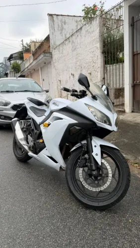Kawasaki Ninja 300