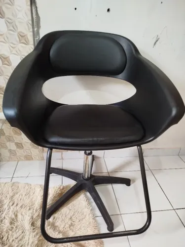 Vende-se cadeira de salão