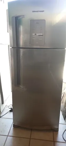 Vende se geladeira Brastemp fosfree