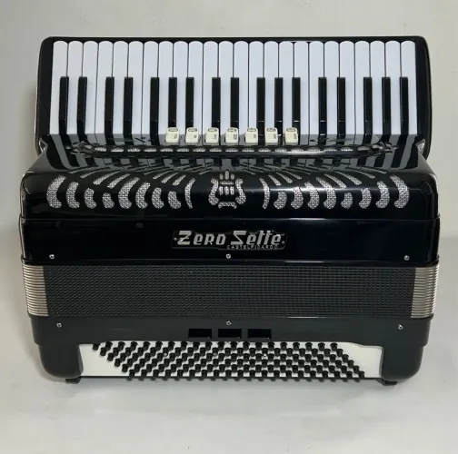 Acordeon sanfona zero sette s18