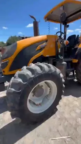 Trator Valtra A104 2019 4x4 único dono