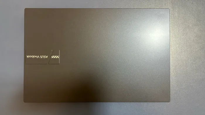 Notebook ASUS VivoBook X1504VA - Apenas 1 mês de uso!