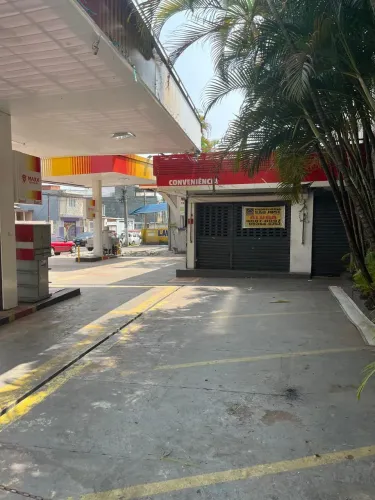 Imóvel para aluguel possui 605 metros quadrados em Ayrosa - Osasco - SP