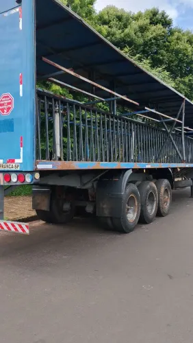 Vendo carreta 3 eixo guerra 94