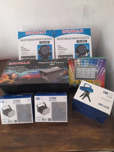 Vendo Kit iluminação para festa