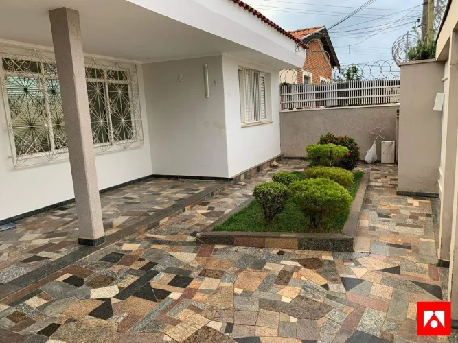Casa com 3 quartos e 2 vagas para locação no Jardim Alves em Santa Bárbara d'Oeste