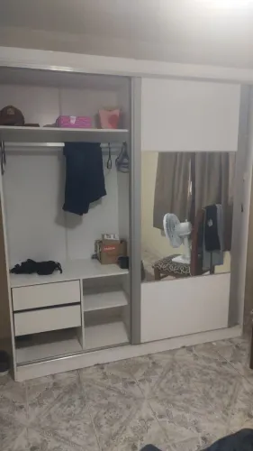 Armário guarda roupa casal  + Painel de TV 44 polegada