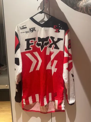 Conjunto motocross (blusa e calça)
