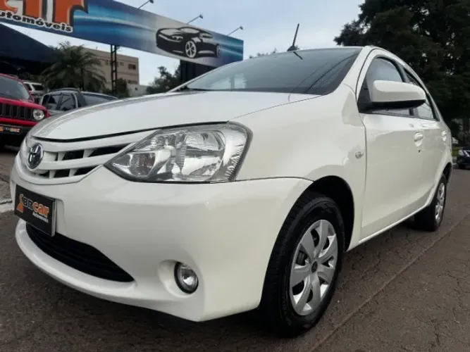 Toyota Etios XS Sedan 1.5 Flex 16V 4P Mec. 2017